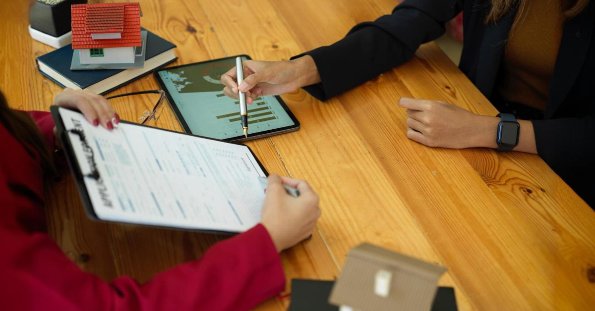 From Leads to Listings: How Realtors Can Find and Retain Clients